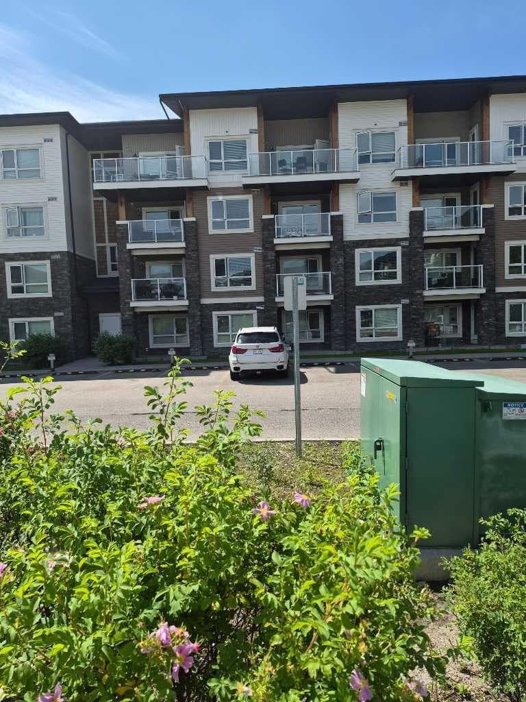 4117, 240 Skyview Ranch Road NE