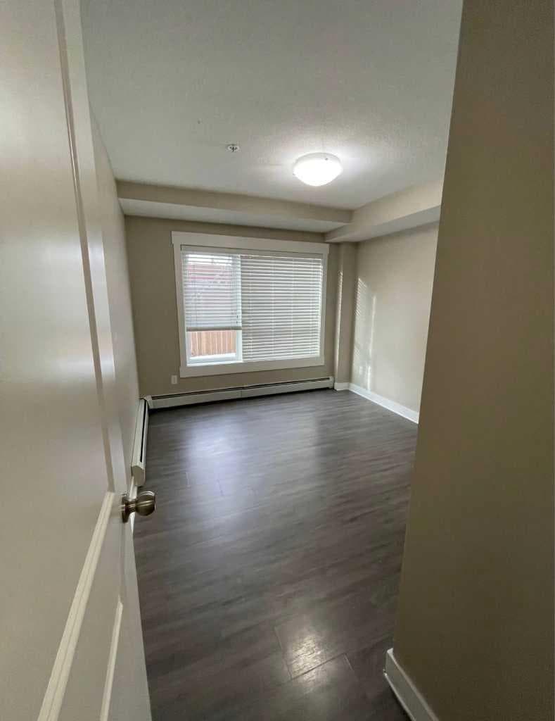 4117, 240 Skyview Ranch Road NE