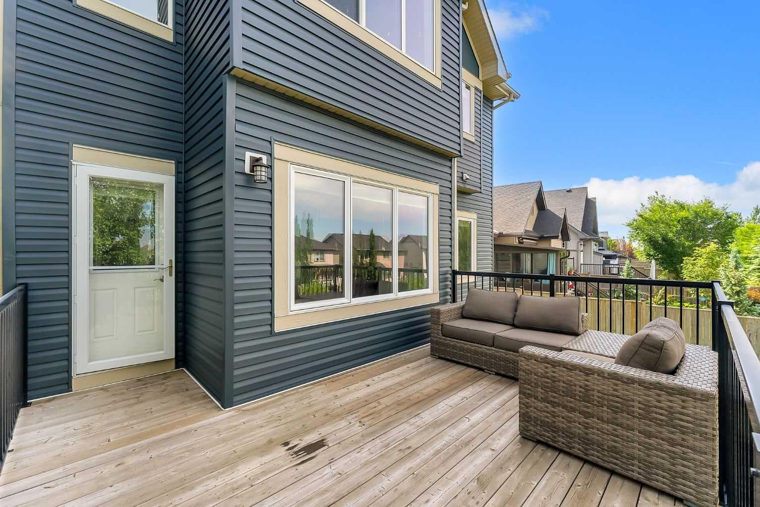 83 Ravenscroft Close SE