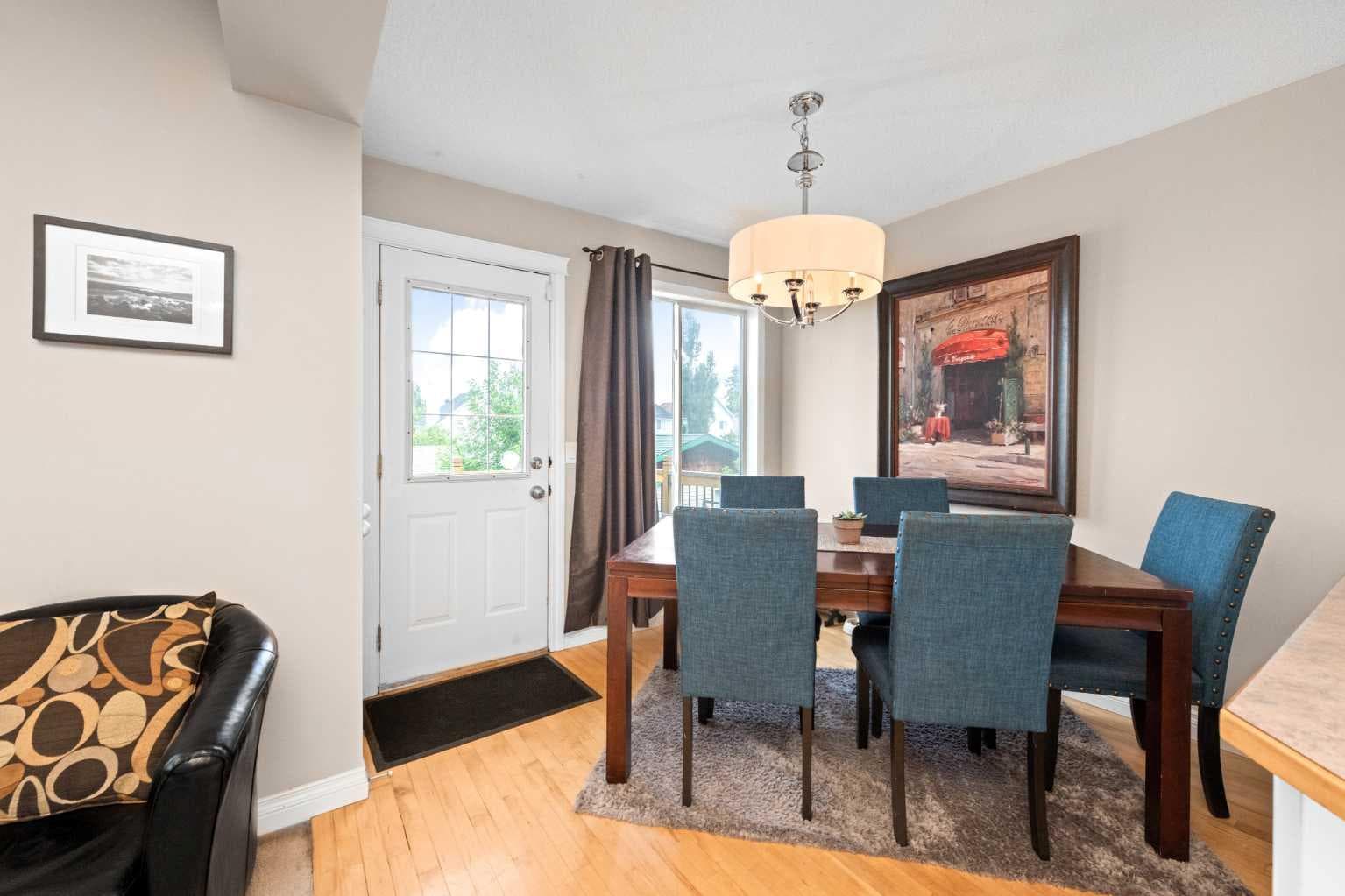 40 hidden Point NW