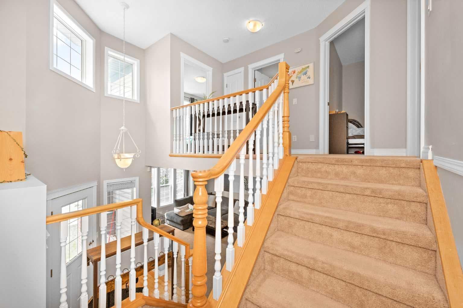 40 hidden Point NW
