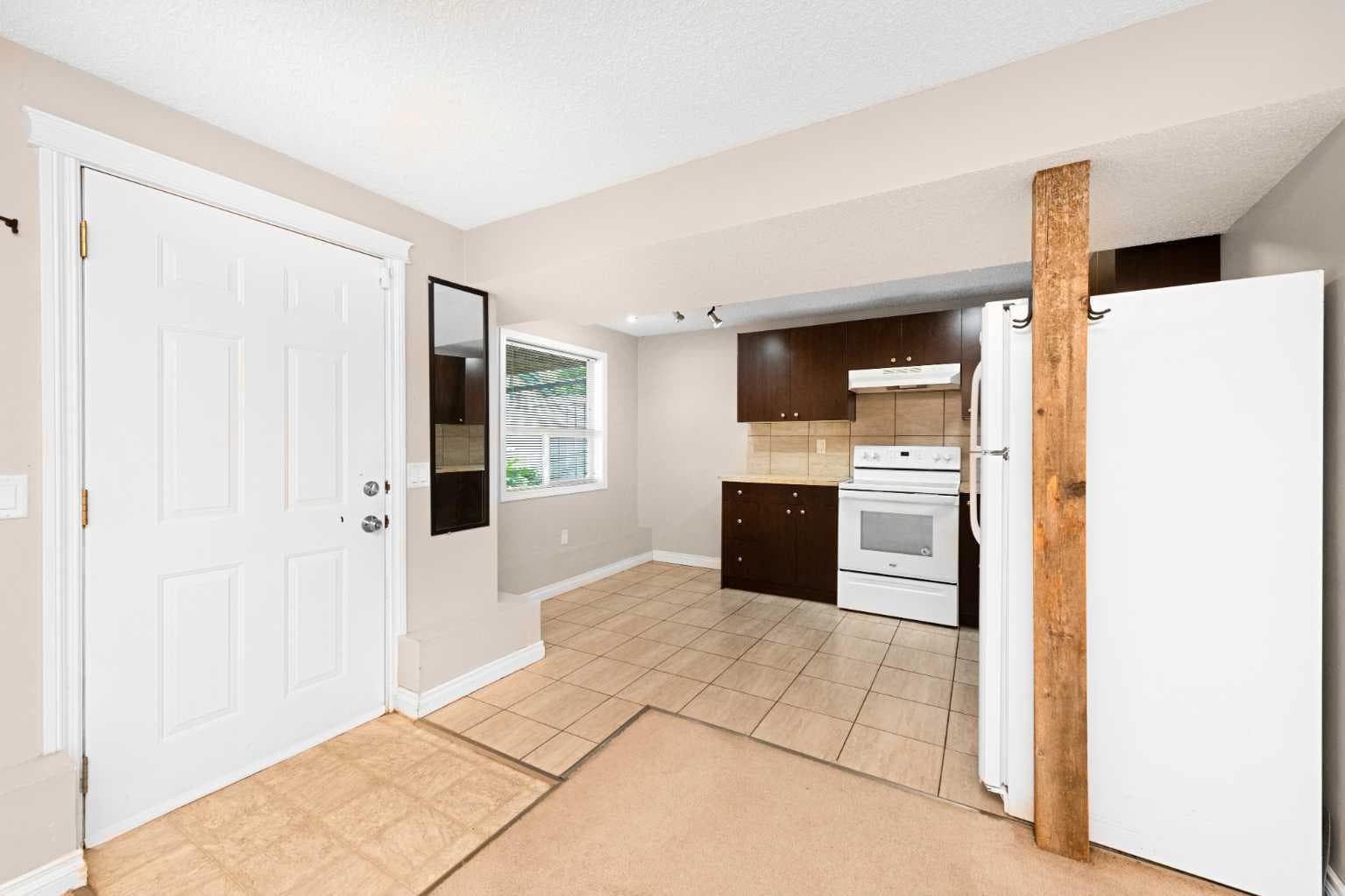 40 hidden Point NW