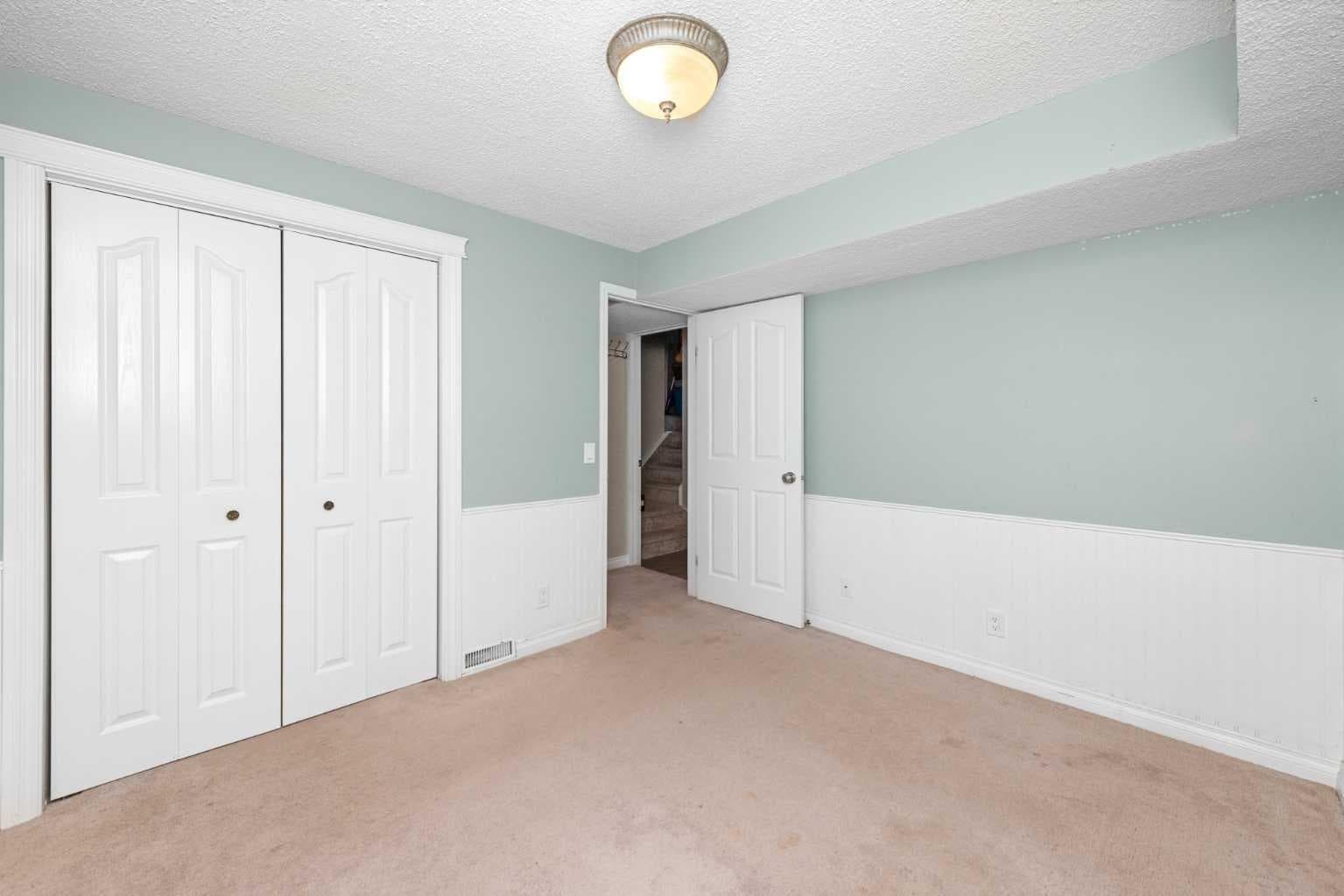 40 hidden Point NW