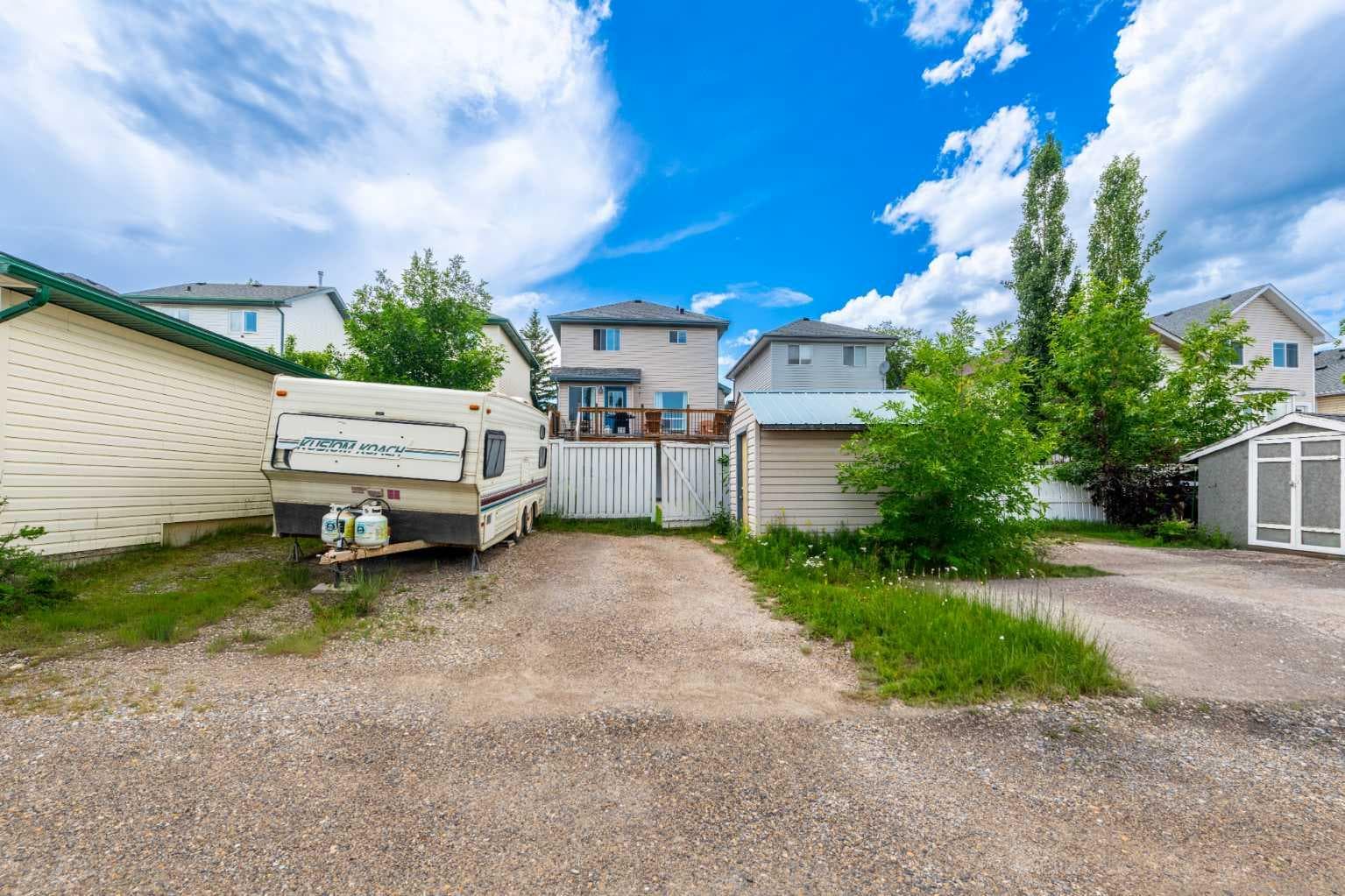 40 hidden Point NW