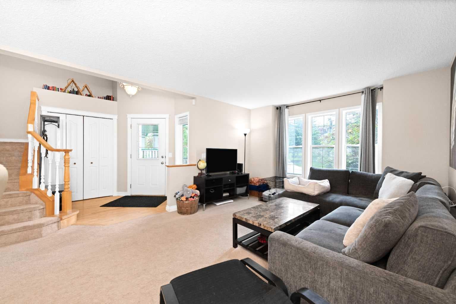 40 hidden Point NW