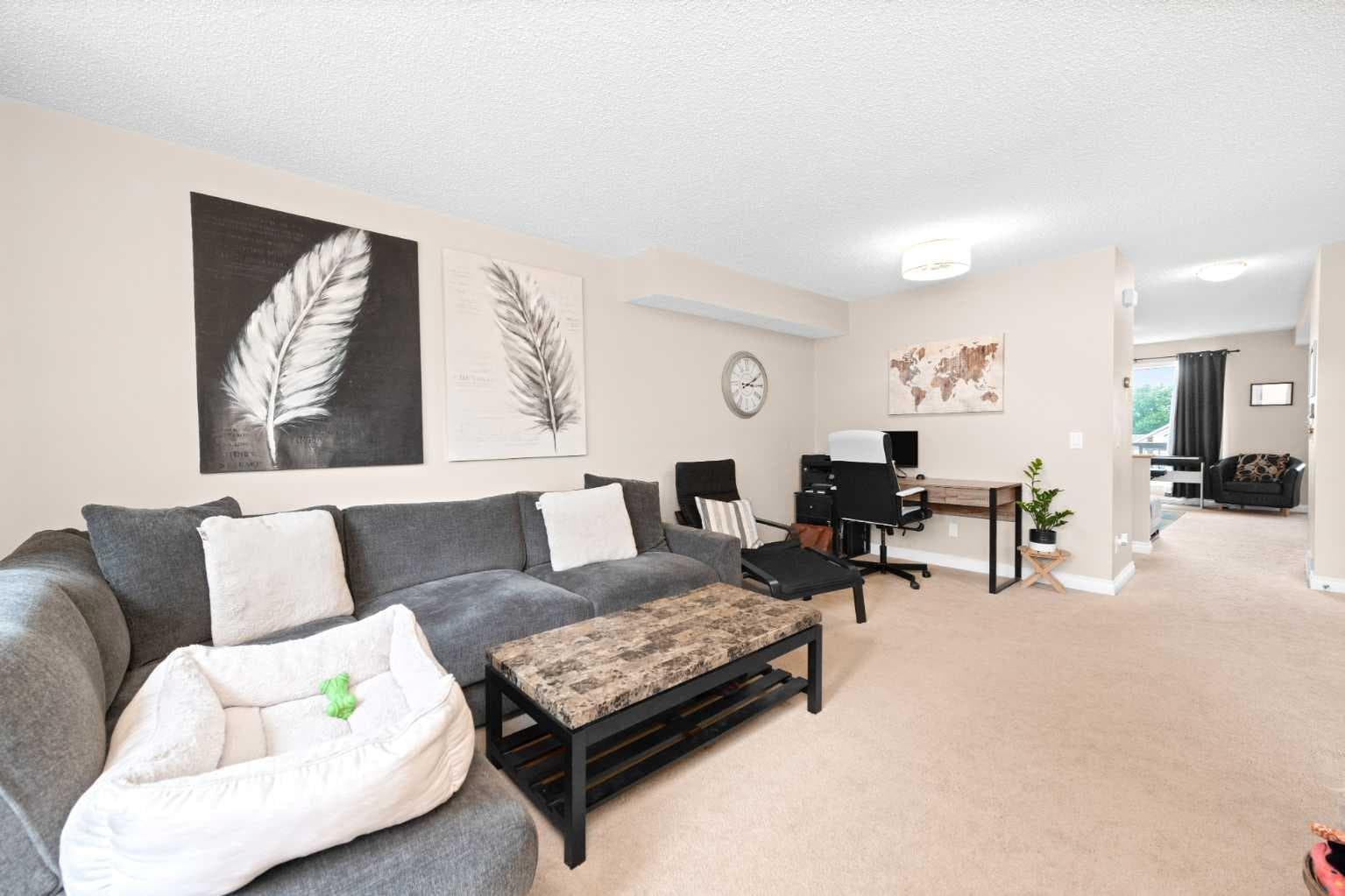 40 hidden Point NW