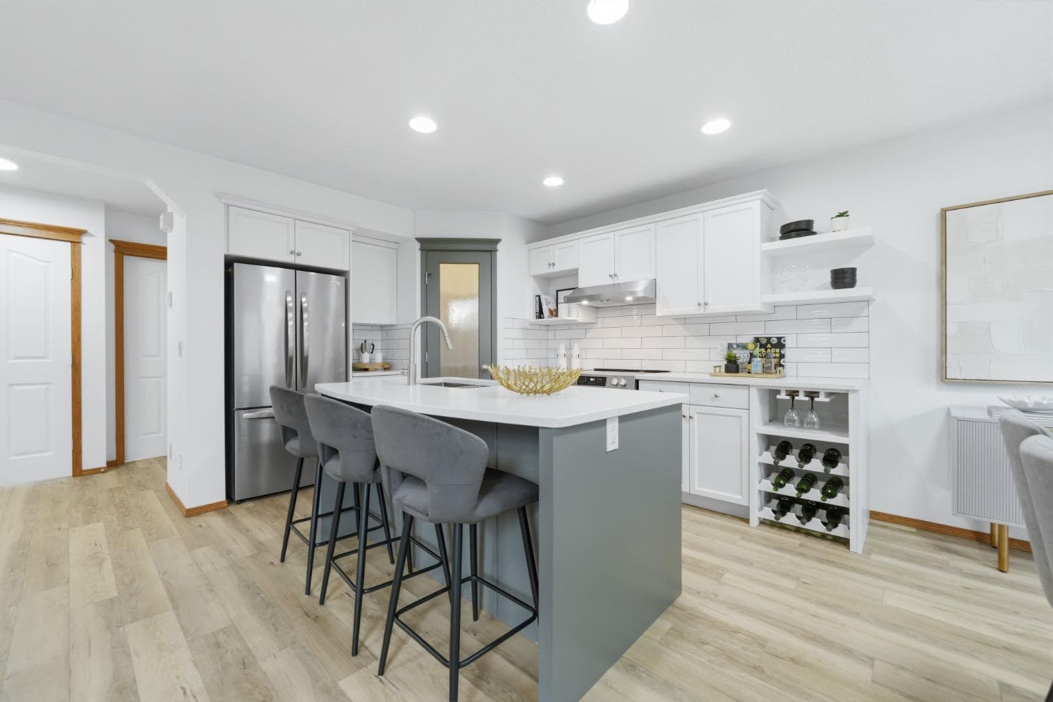 2020 Bridlemeadows Manor SW