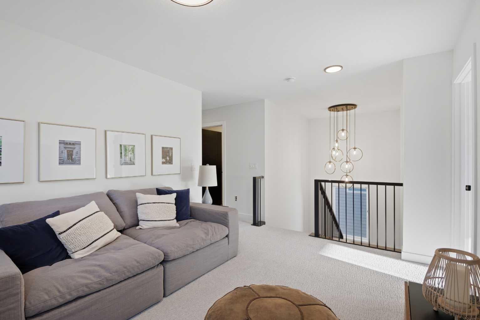 13 Topaz Place 