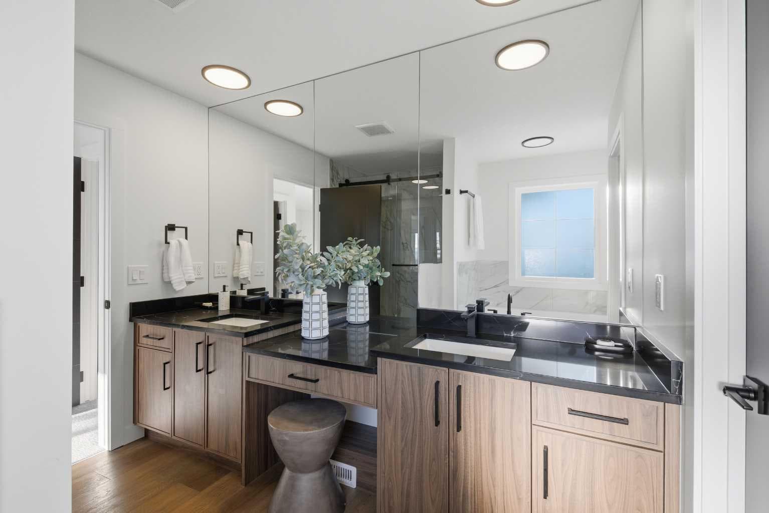 13 Topaz Place 