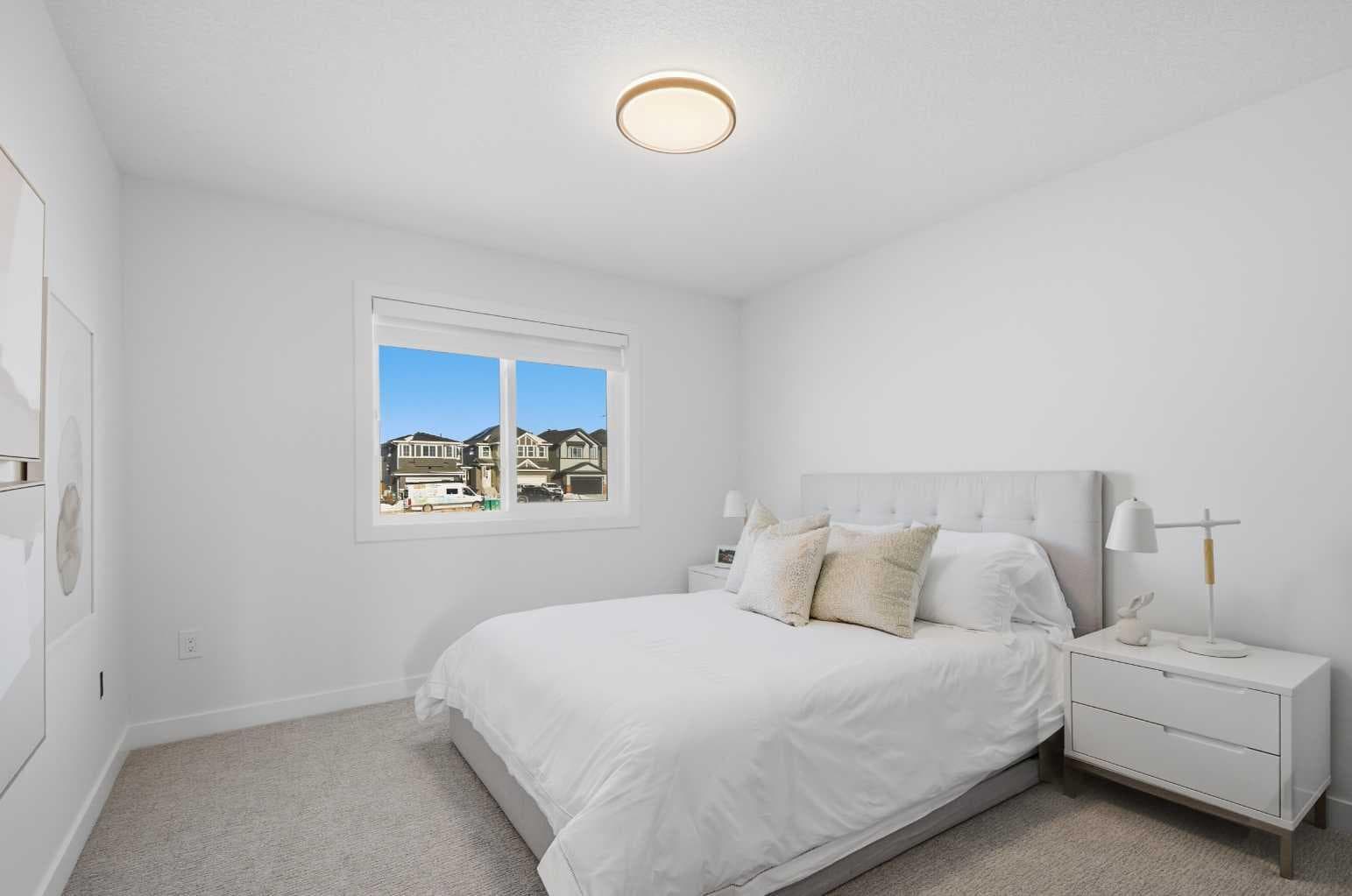 13 Topaz Place 