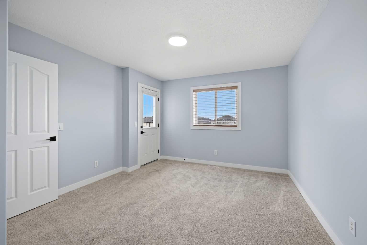 38 Saddleland Crescent NE