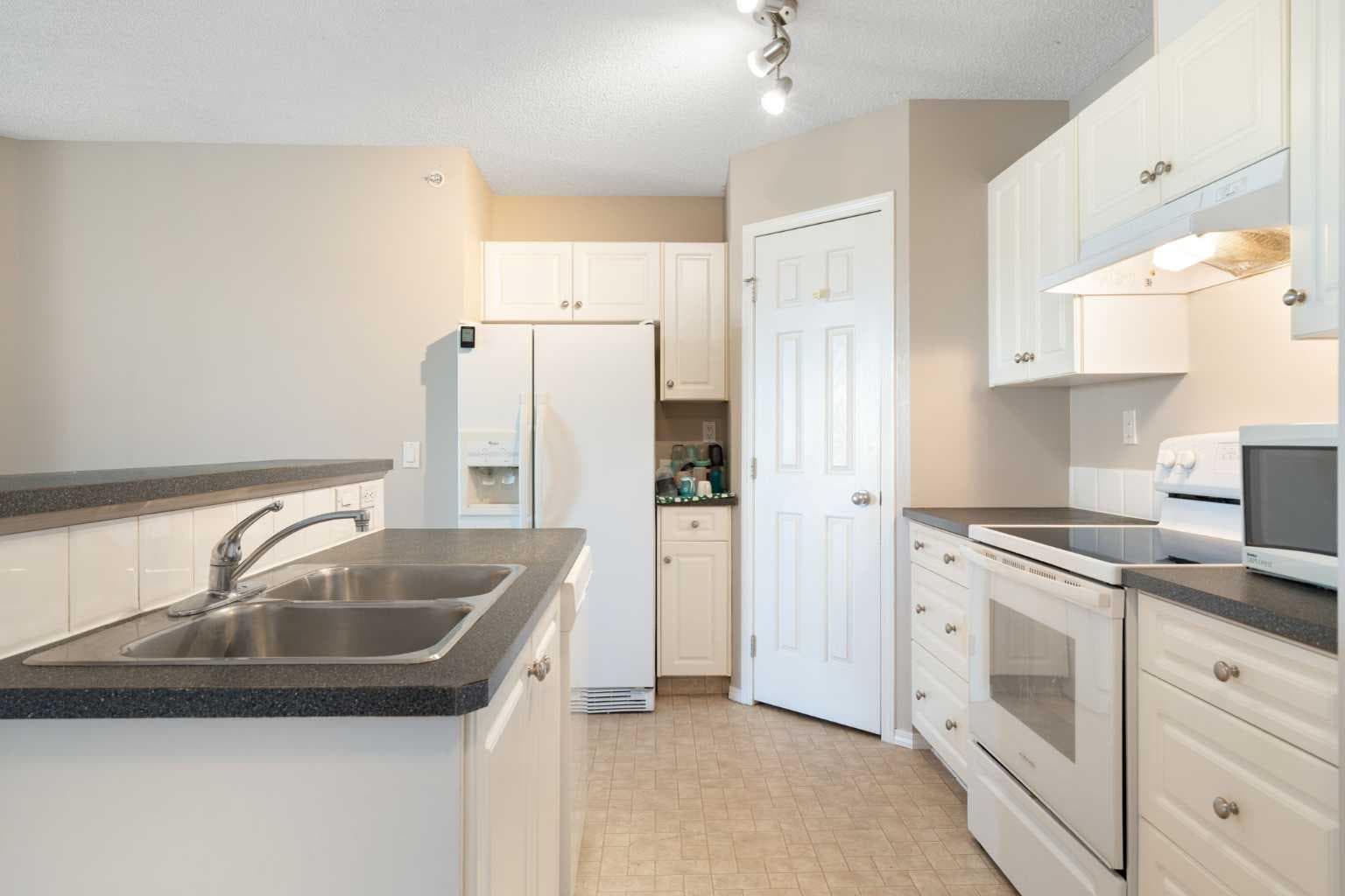 409, 290 Shawville Way SE