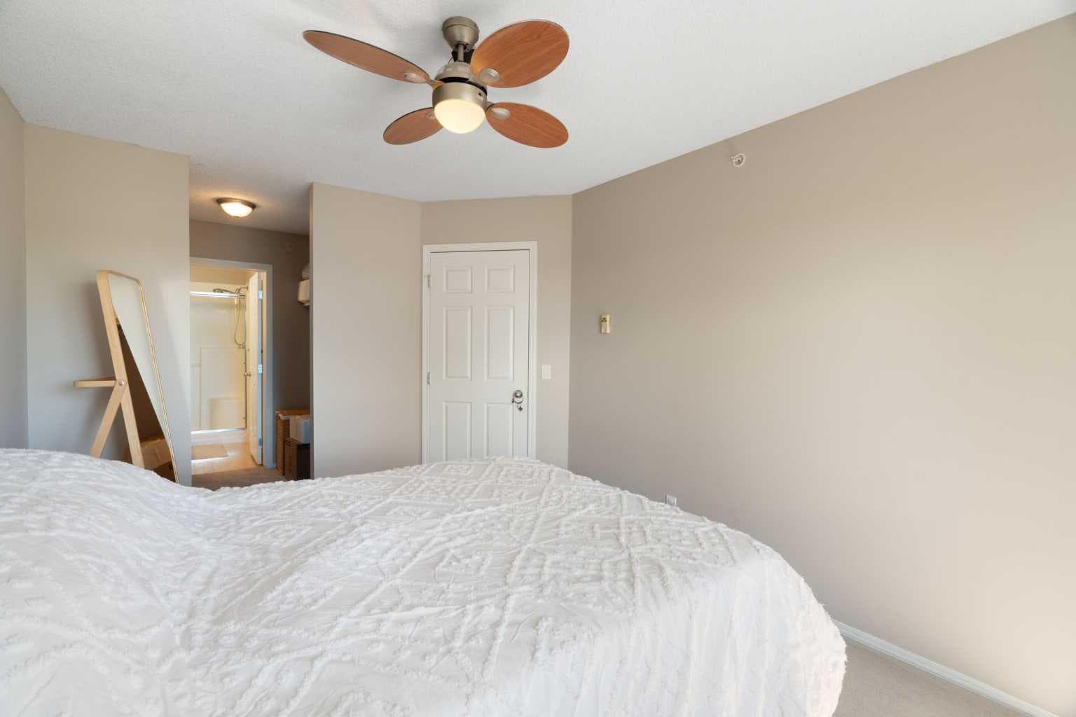 409, 290 Shawville Way SE