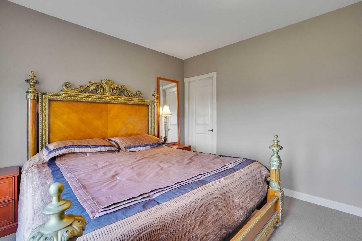99 Arbour Vista Road NW