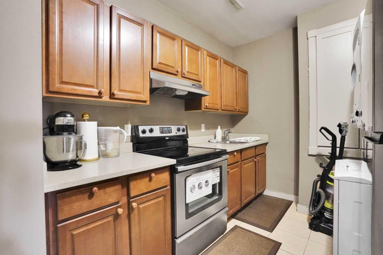 99 Arbour Vista Road NW