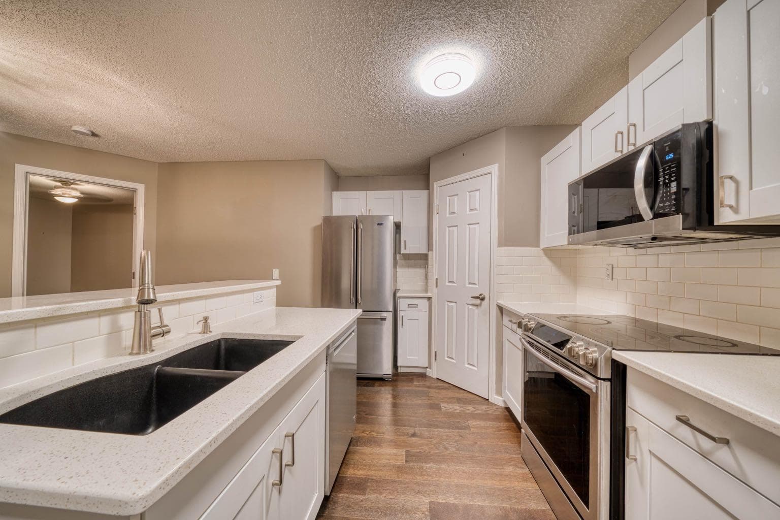 305, 290 Shawville Way SE