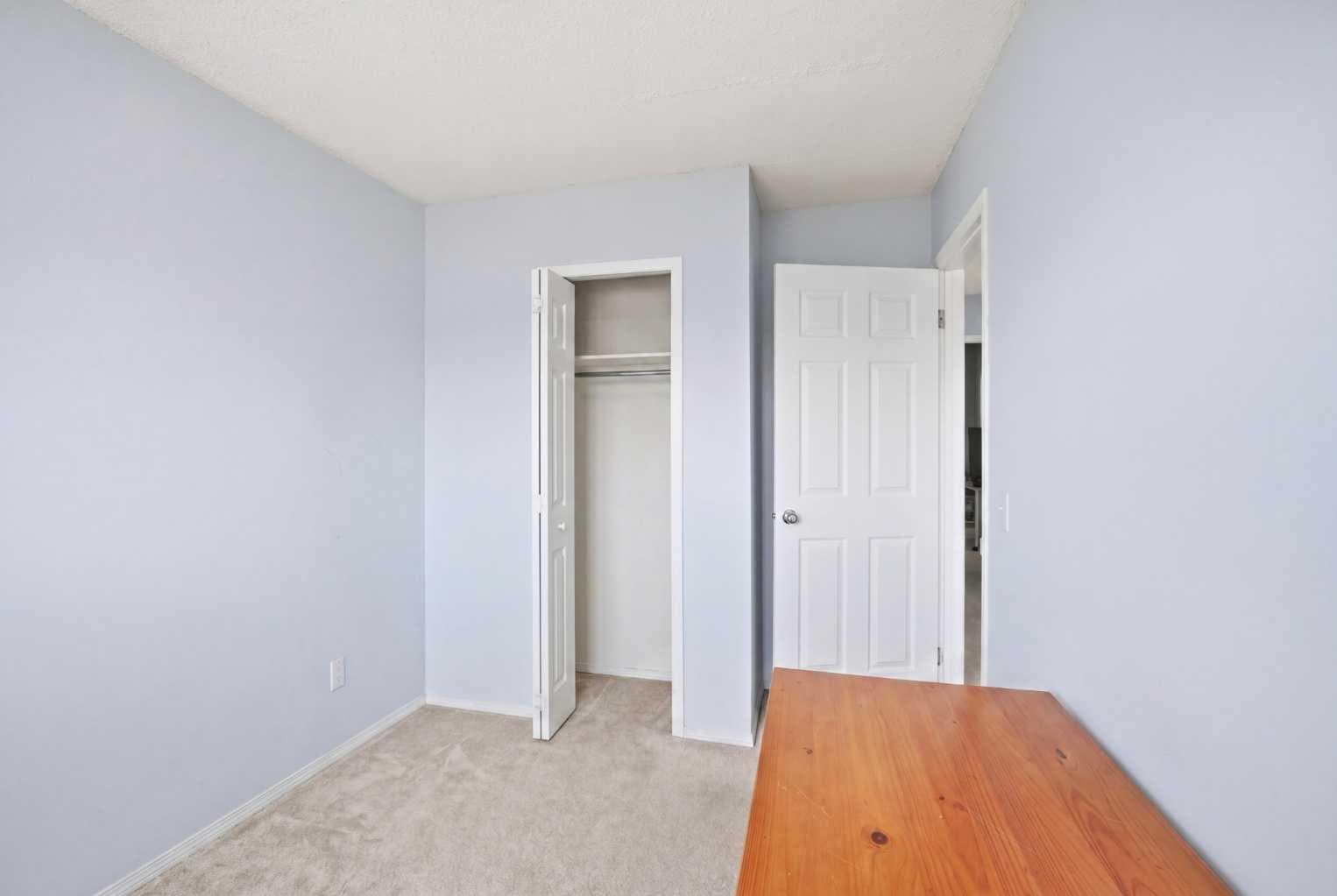 65 Falmere Way NE