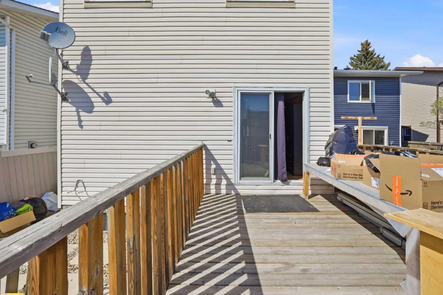 65 Falmere Way NE