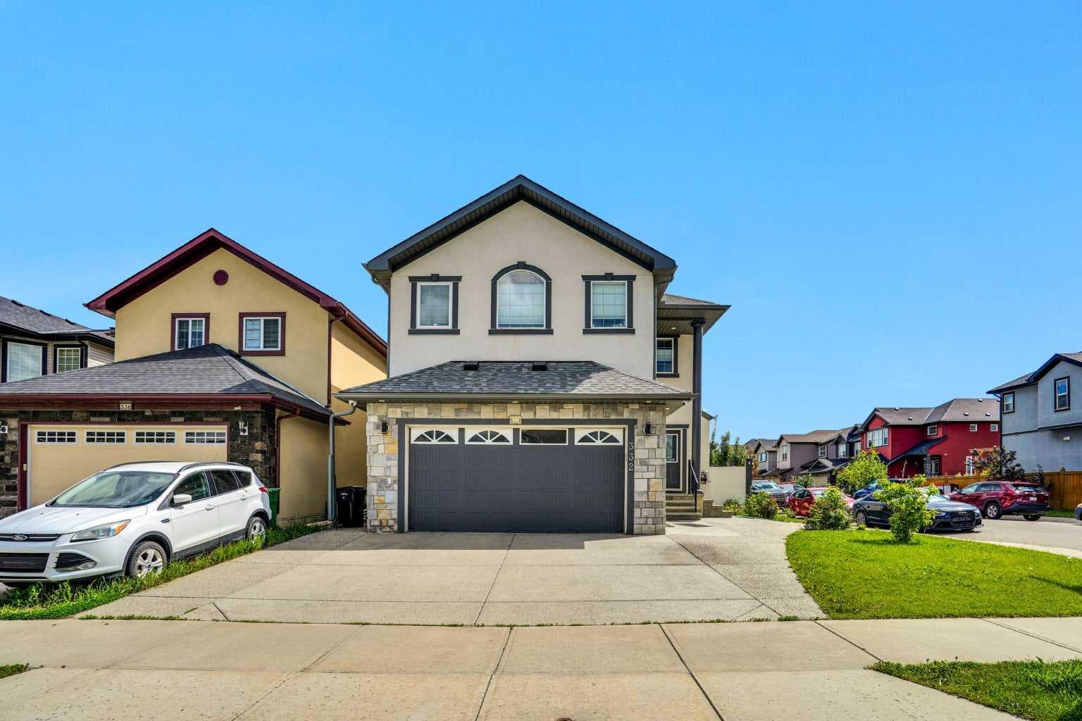 332 Saddlemont Boulevard NE