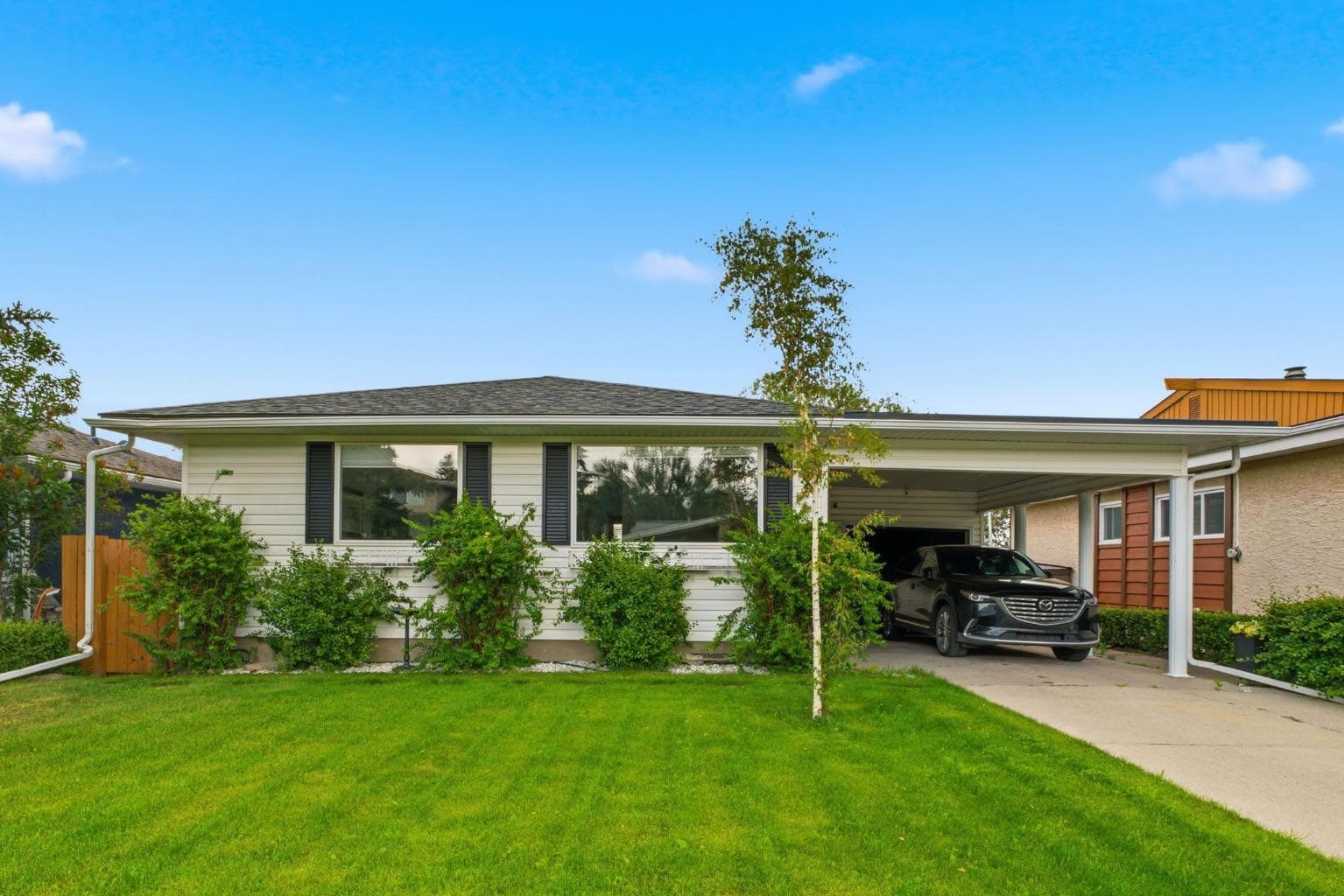 4752 Nipawin Crescent NW