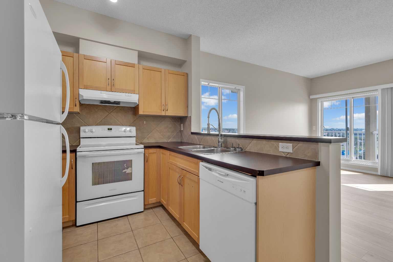 6307, 70 Panamount Drive NW