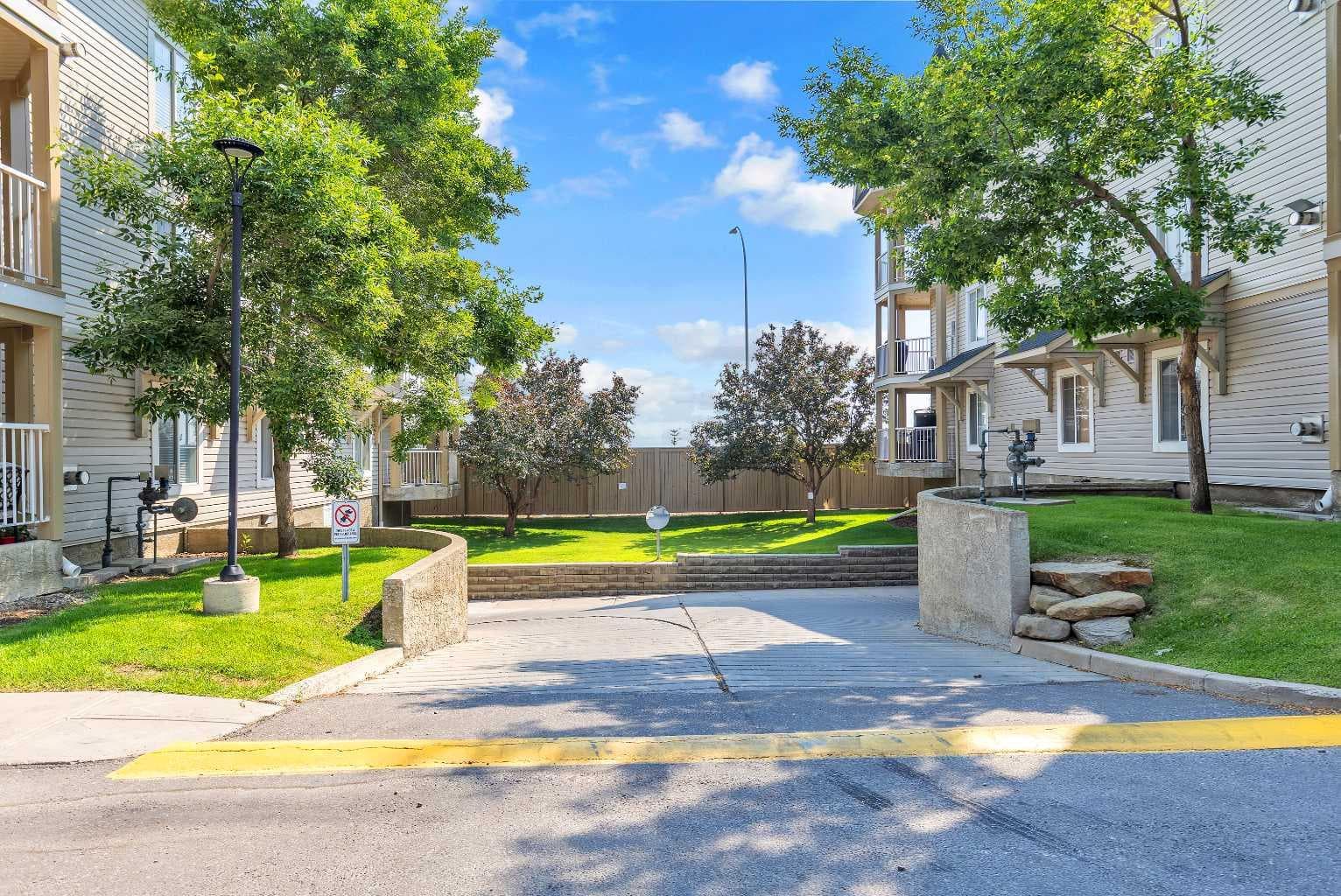 6307, 70 Panamount Drive NW