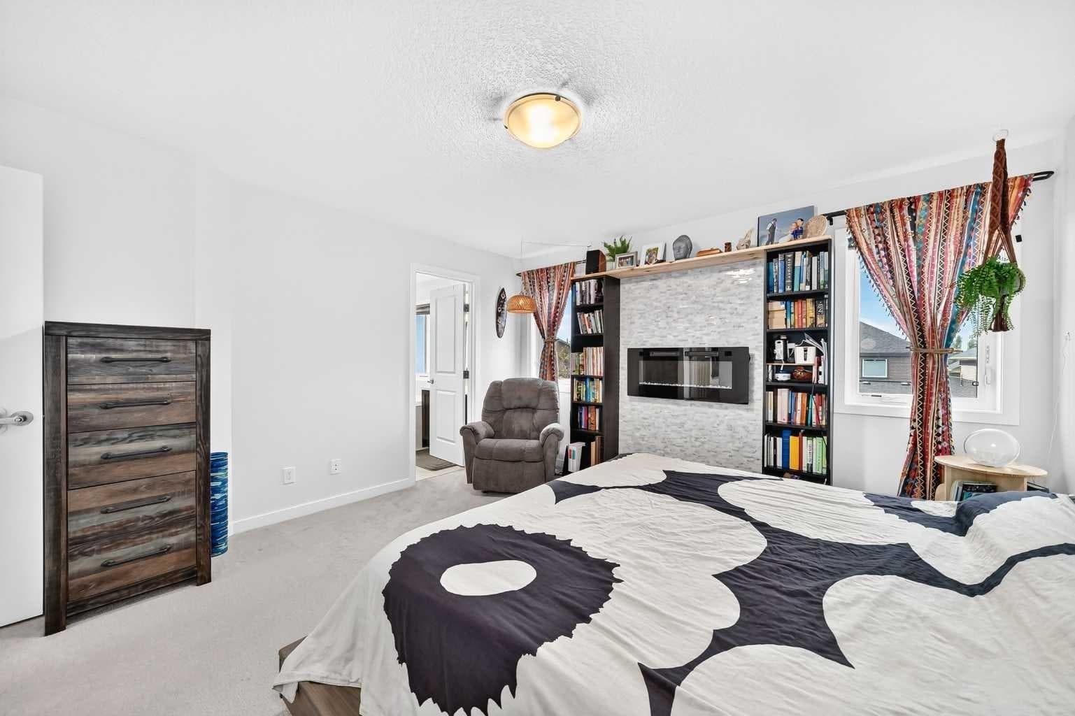 16 Sunrise Crescent 