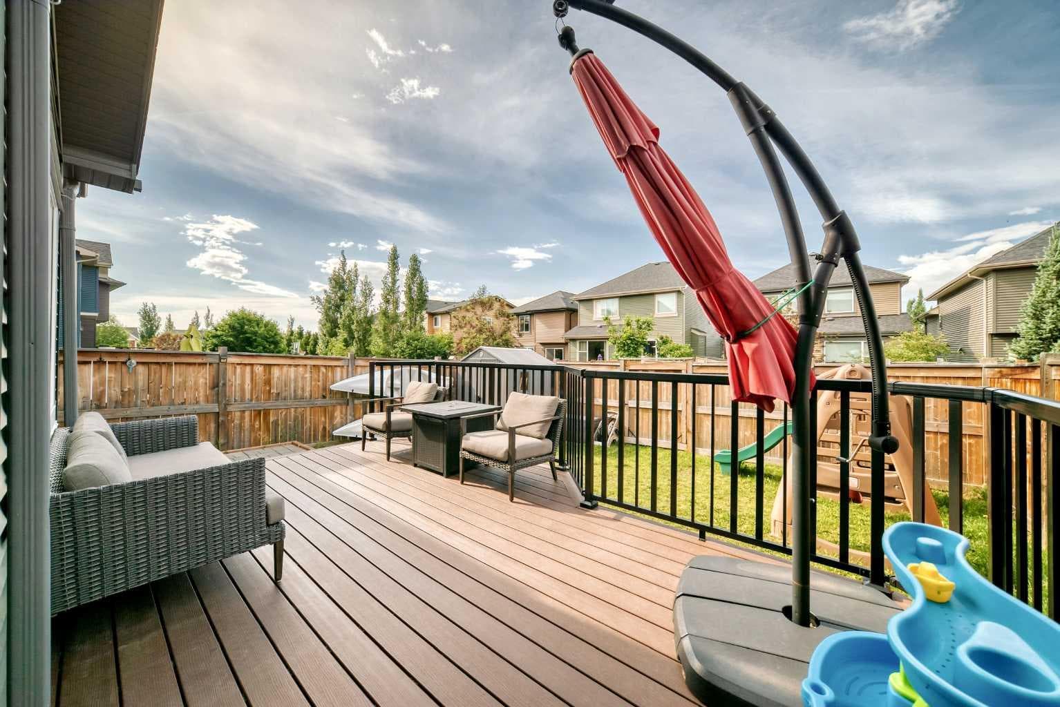 16 Sunrise Crescent 