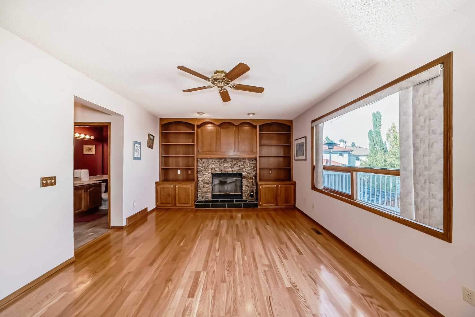183 Christie Park Hill SW