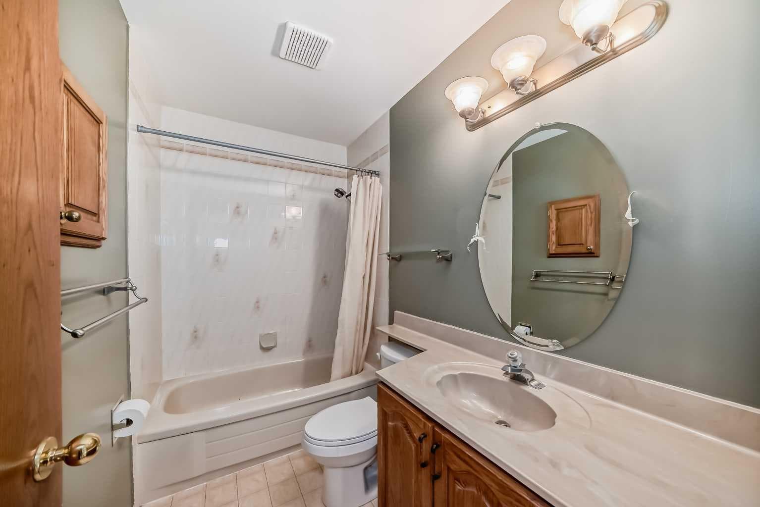 183 Christie Park Hill SW