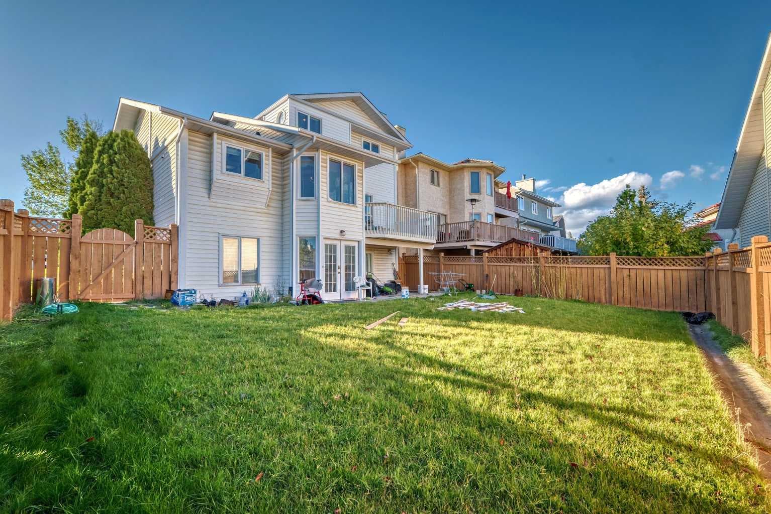 183 Christie Park Hill SW