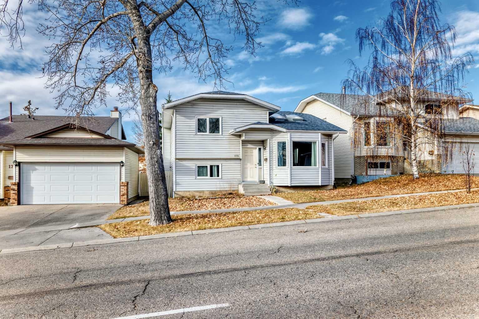 179 Hawkwood Boulevard NW