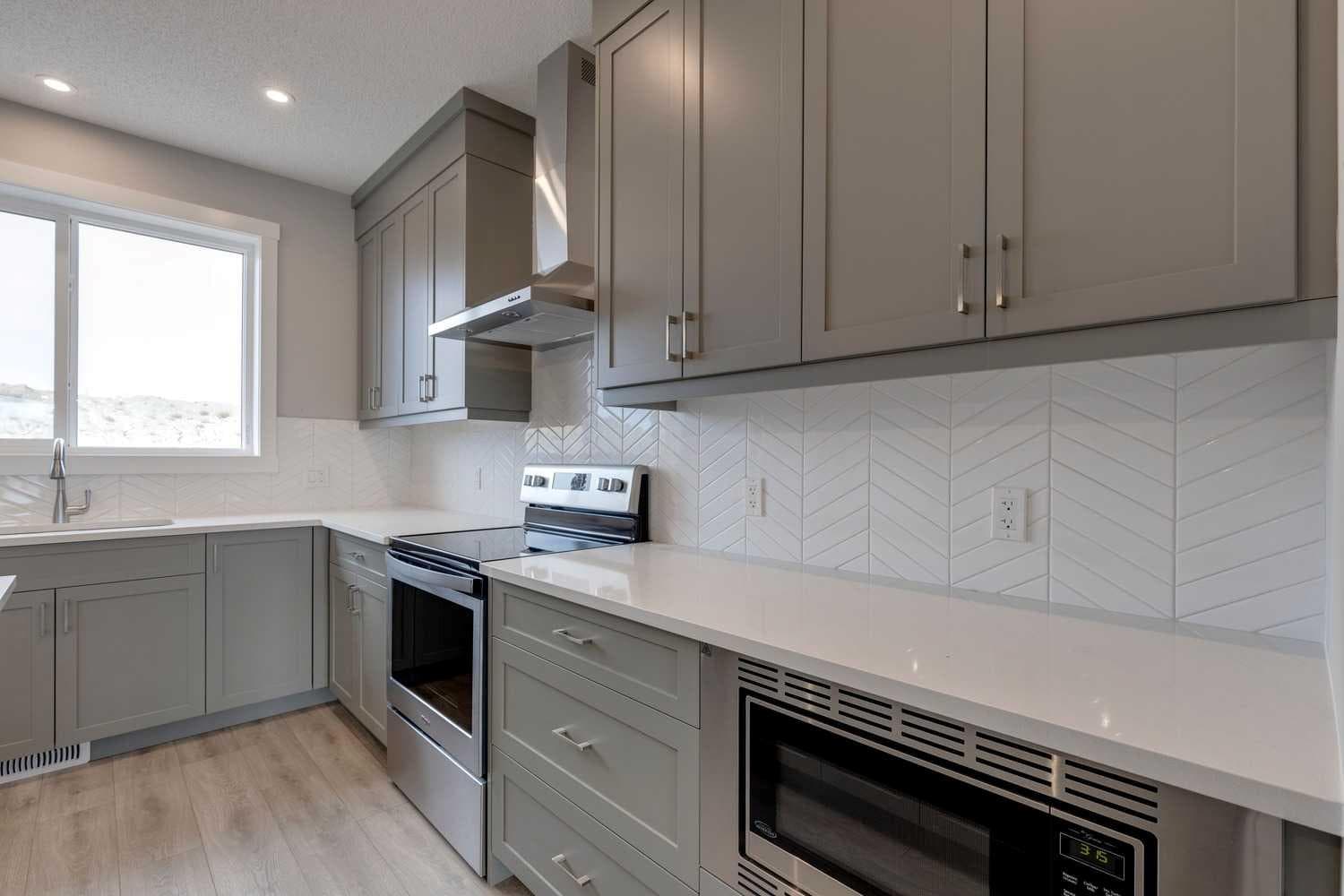 306 Haskayne Drive NW