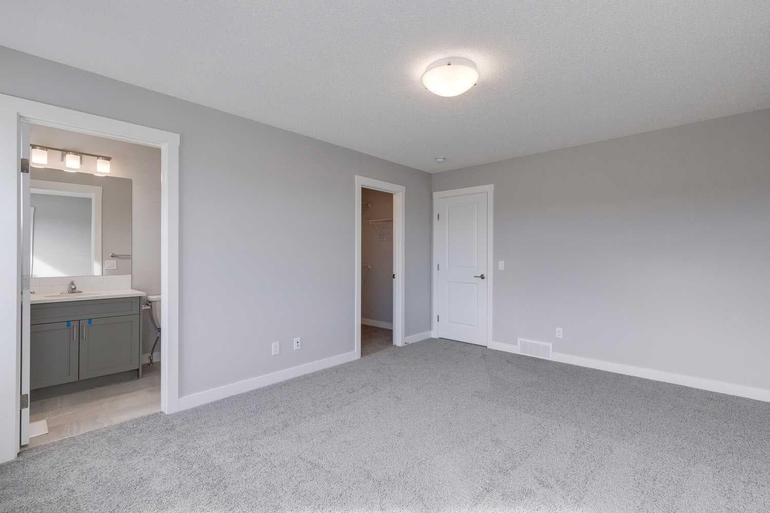 306 Haskayne Drive NW