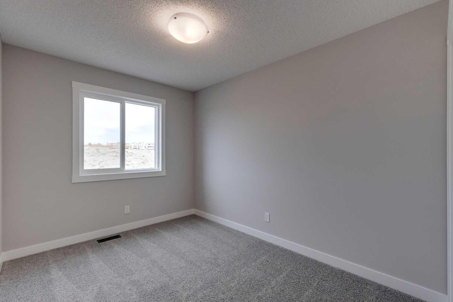 306 Haskayne Drive NW