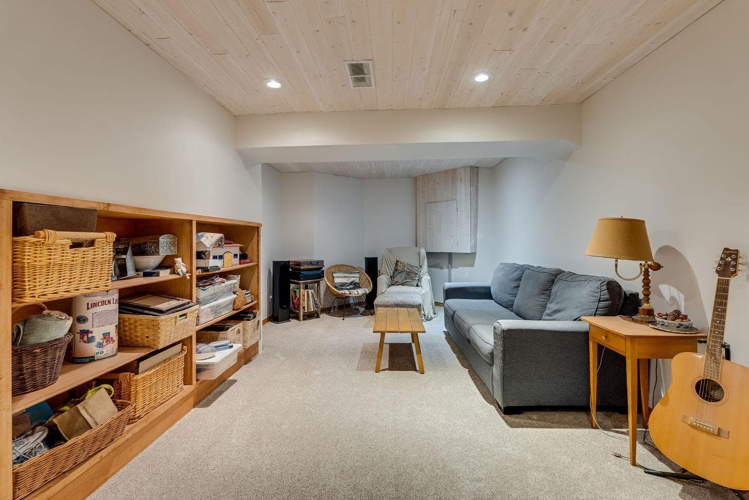 412 Harrison Court 