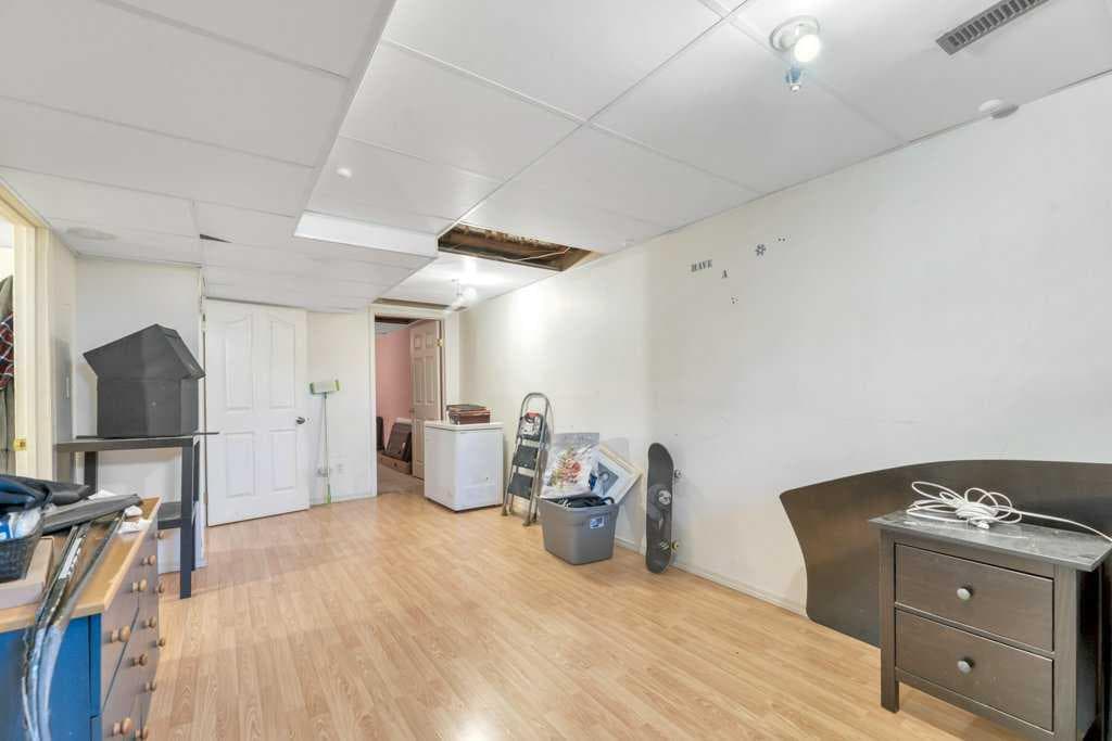 23 Abbercove Road SE