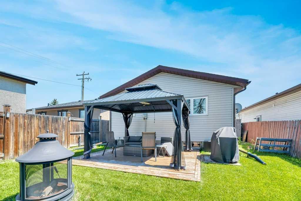 23 Abbercove Road SE