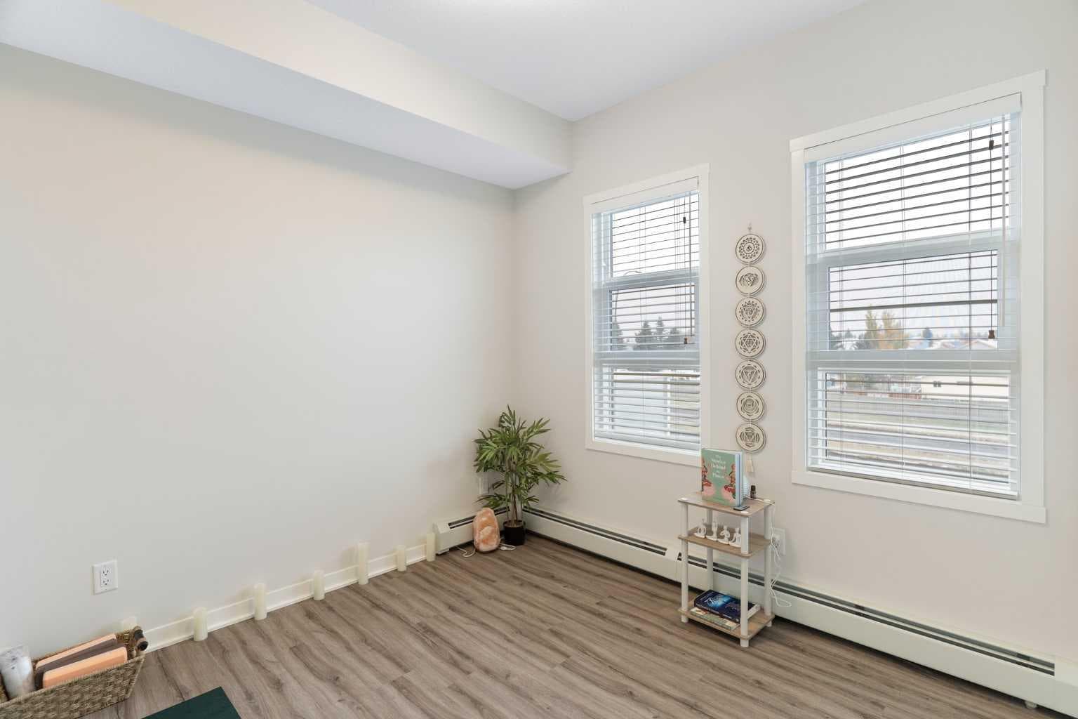 402, 300 Harvest Hills Place NE