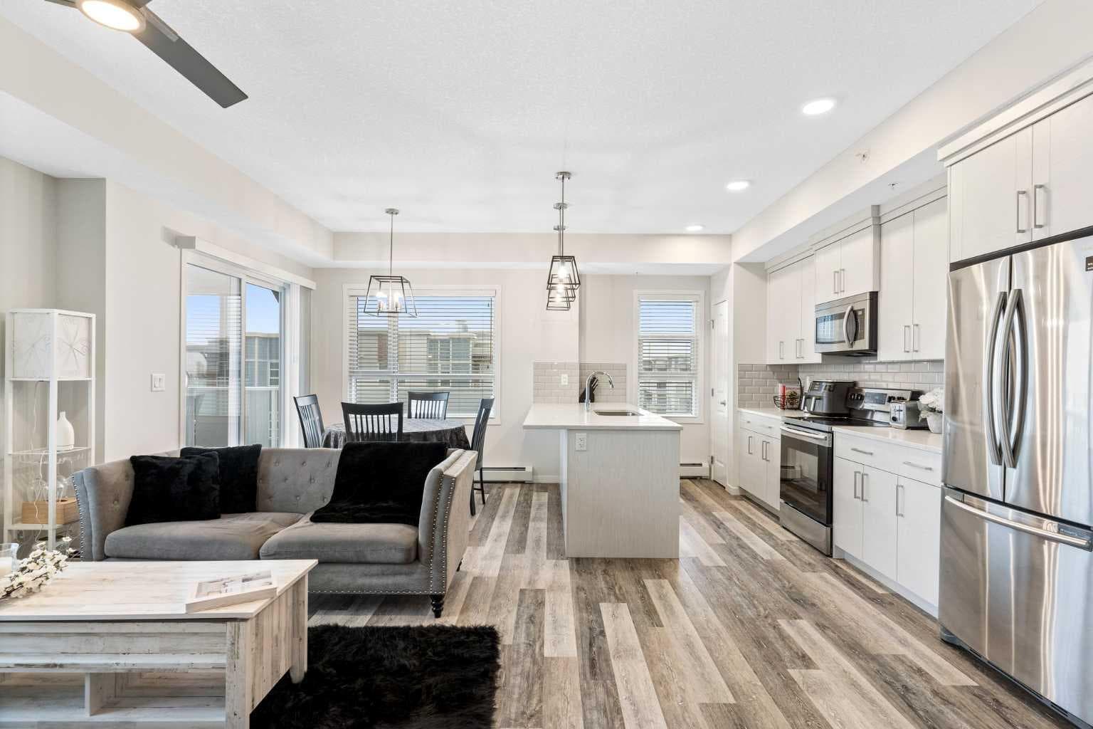 402, 300 Harvest Hills Place NE