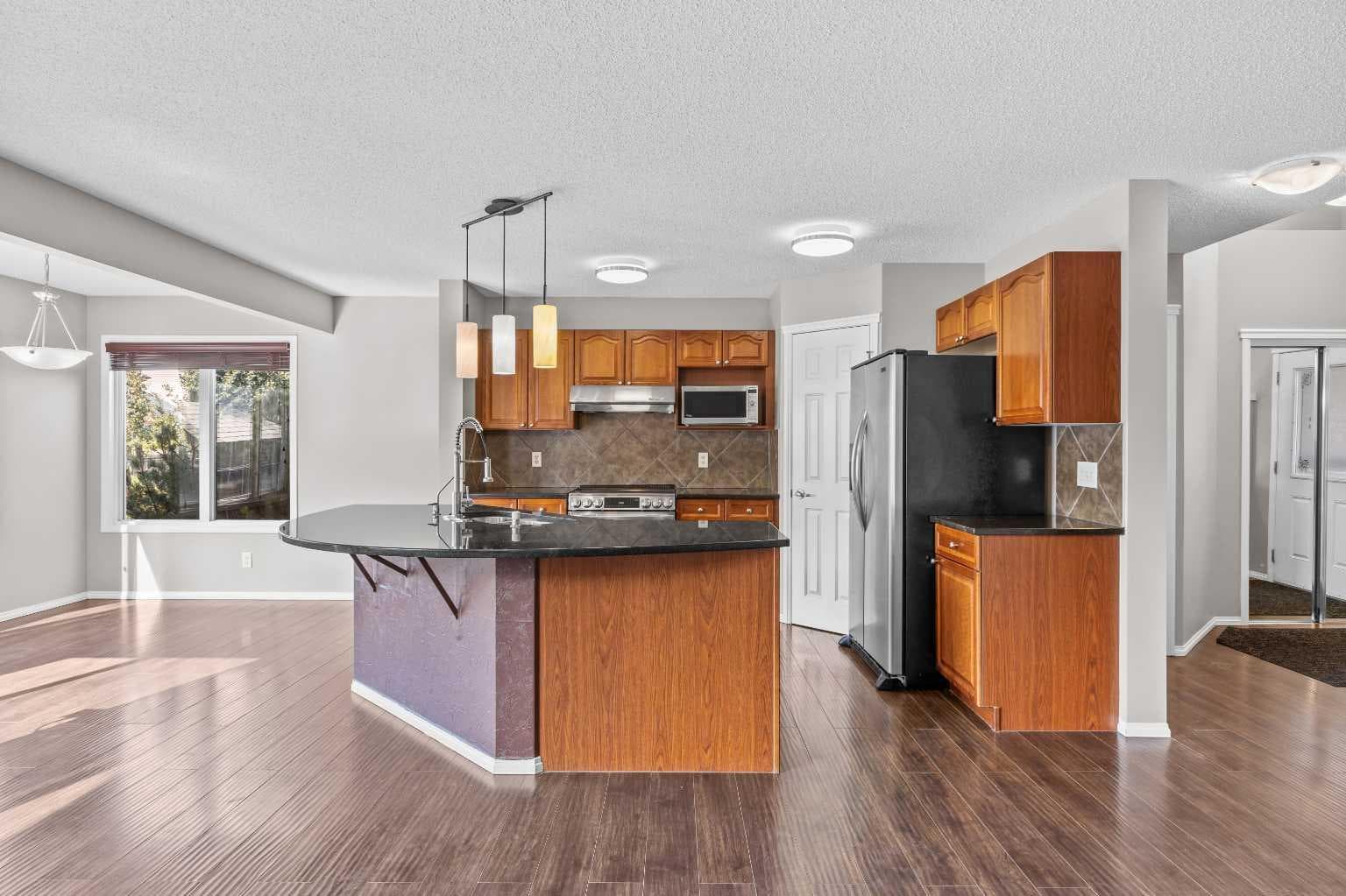 140 West Creek Circle 