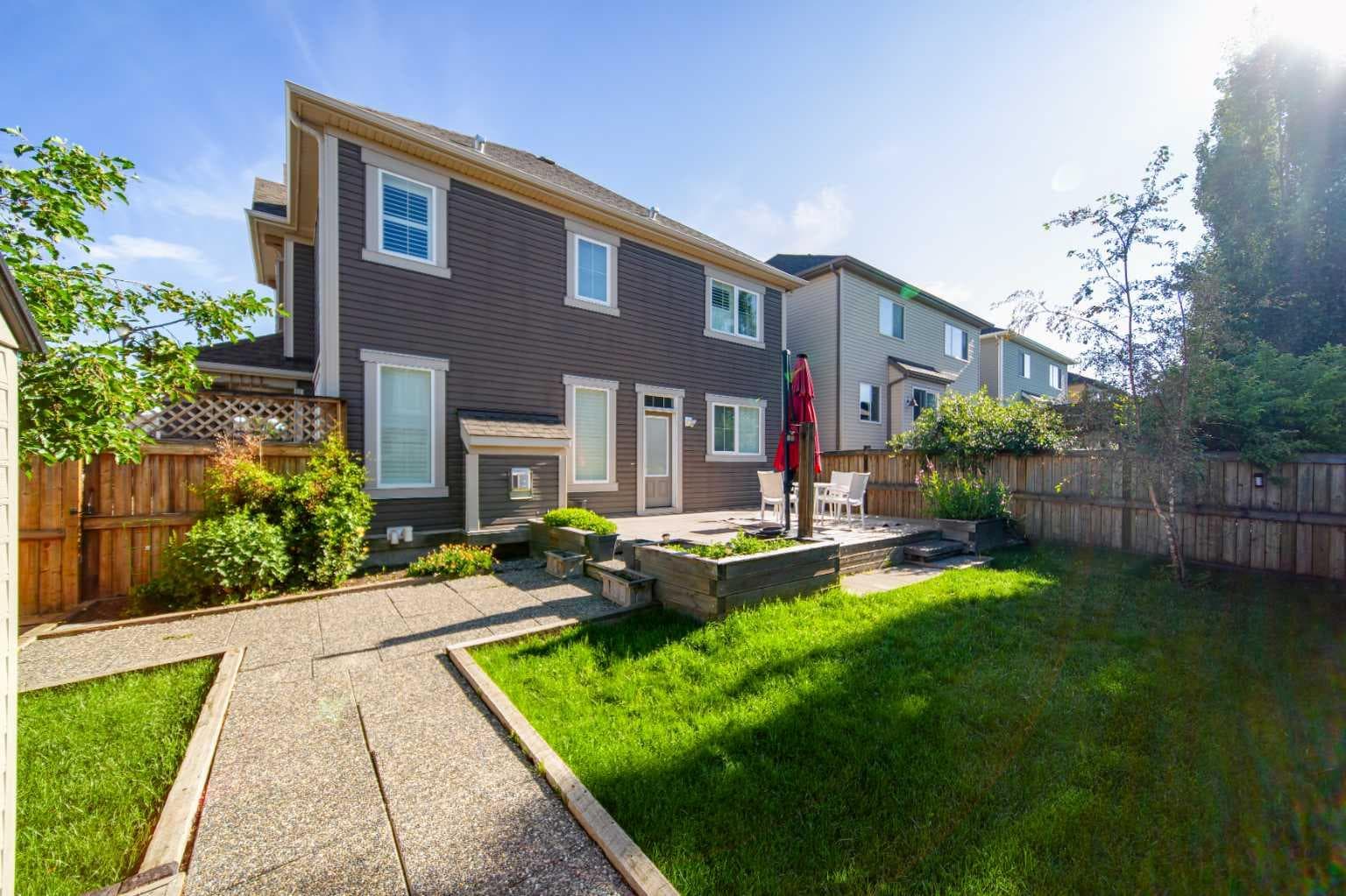 503 Windbrook Heights SW