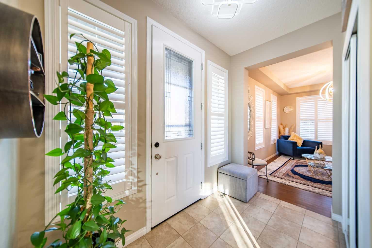 503 Windbrook Heights SW