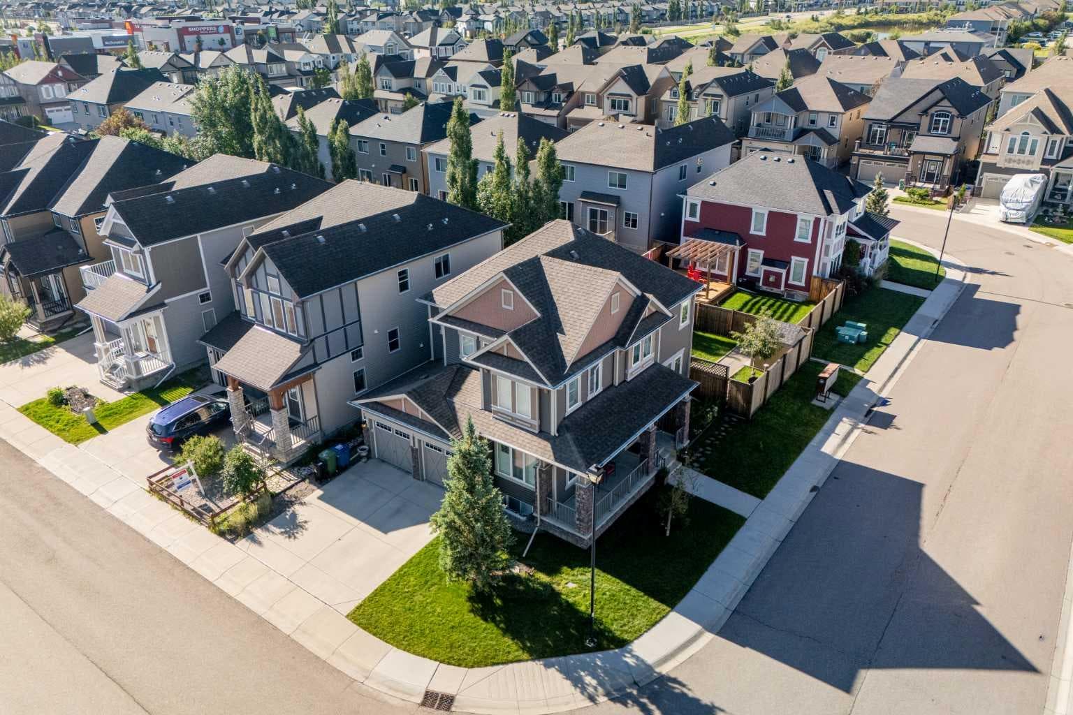 503 Windbrook Heights SW