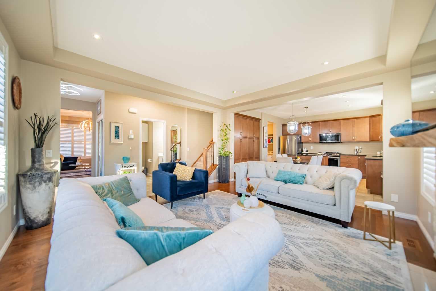 503 Windbrook Heights SW