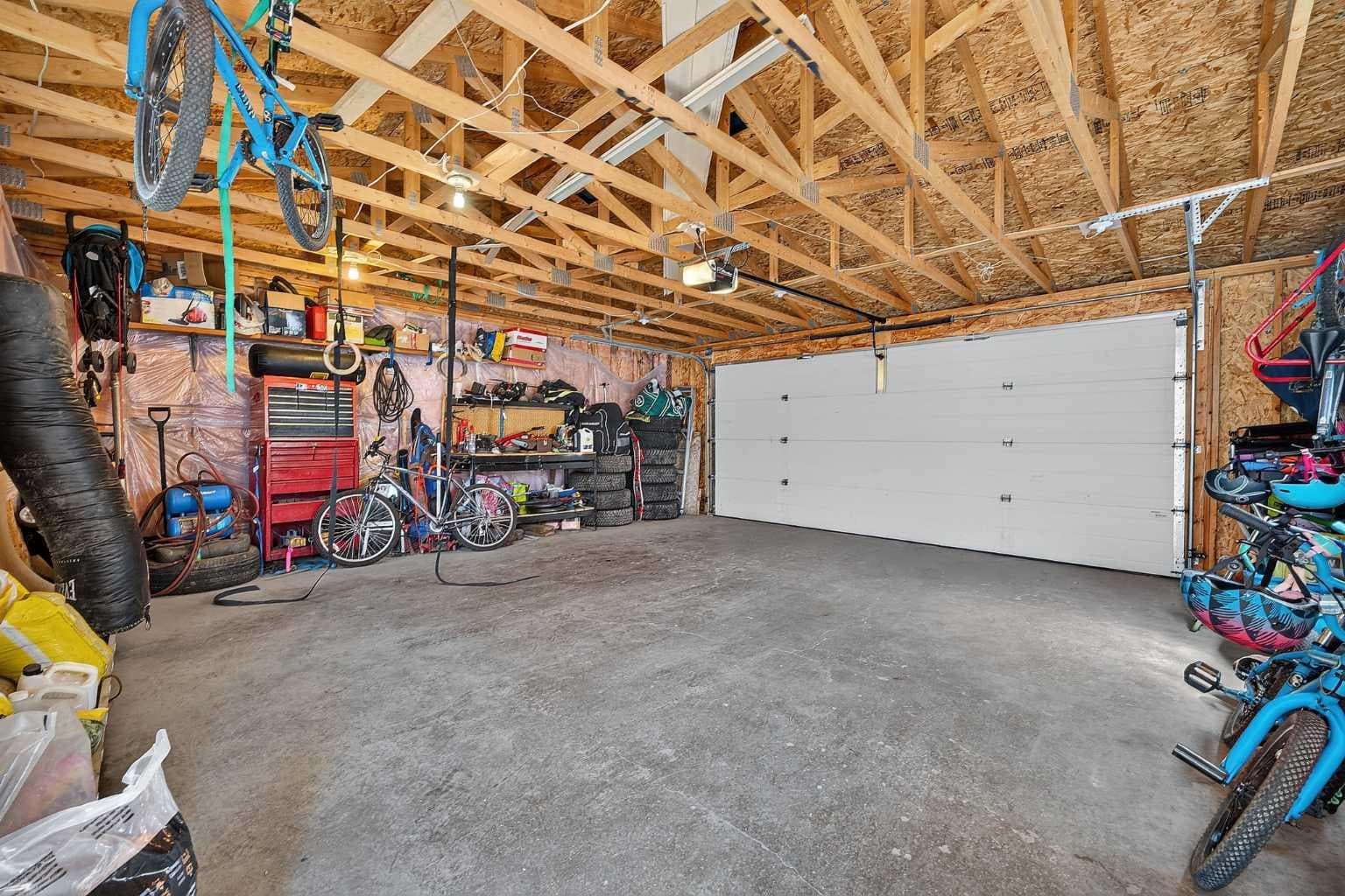 173 Martin Crossing Crescent NE