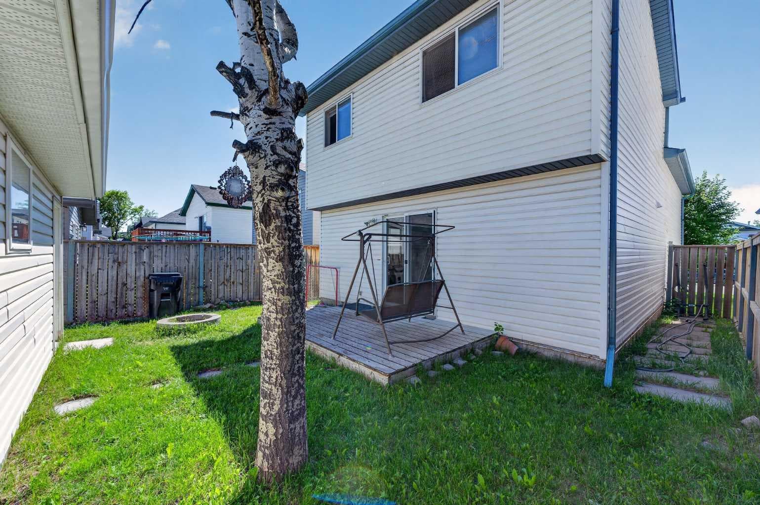 173 Martin Crossing Crescent NE