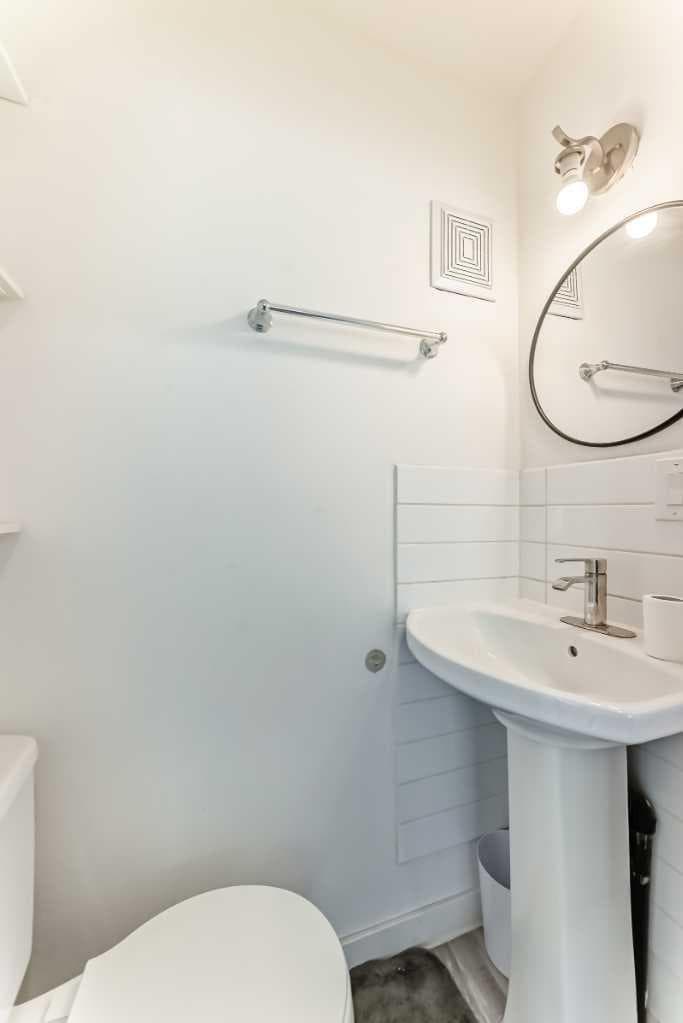 125 Coral Springs Bay NE