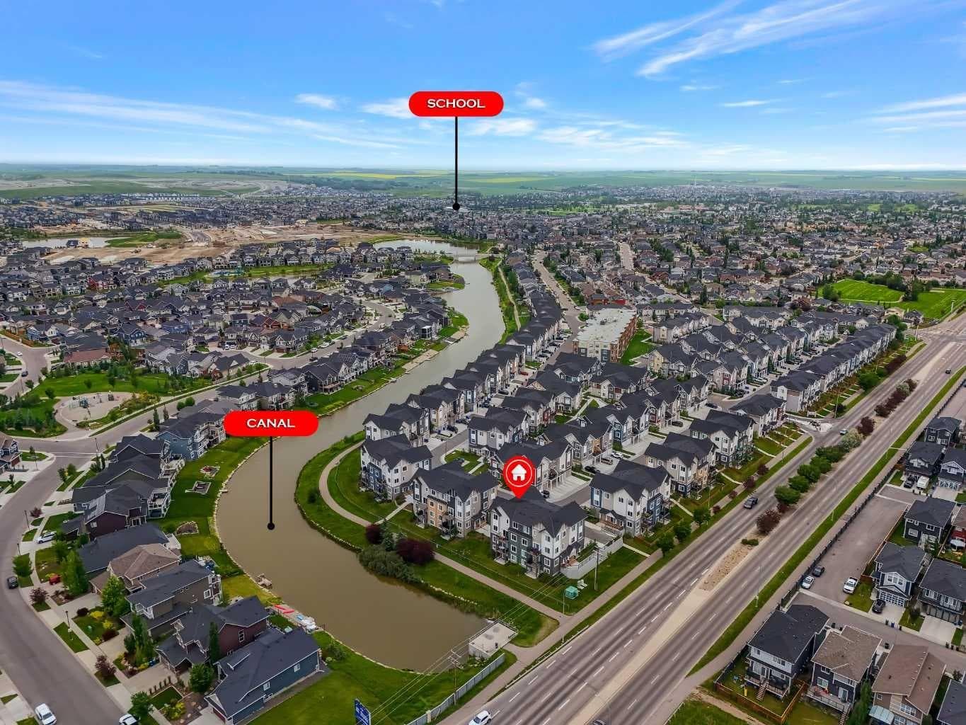 394 Canals Crossing SW