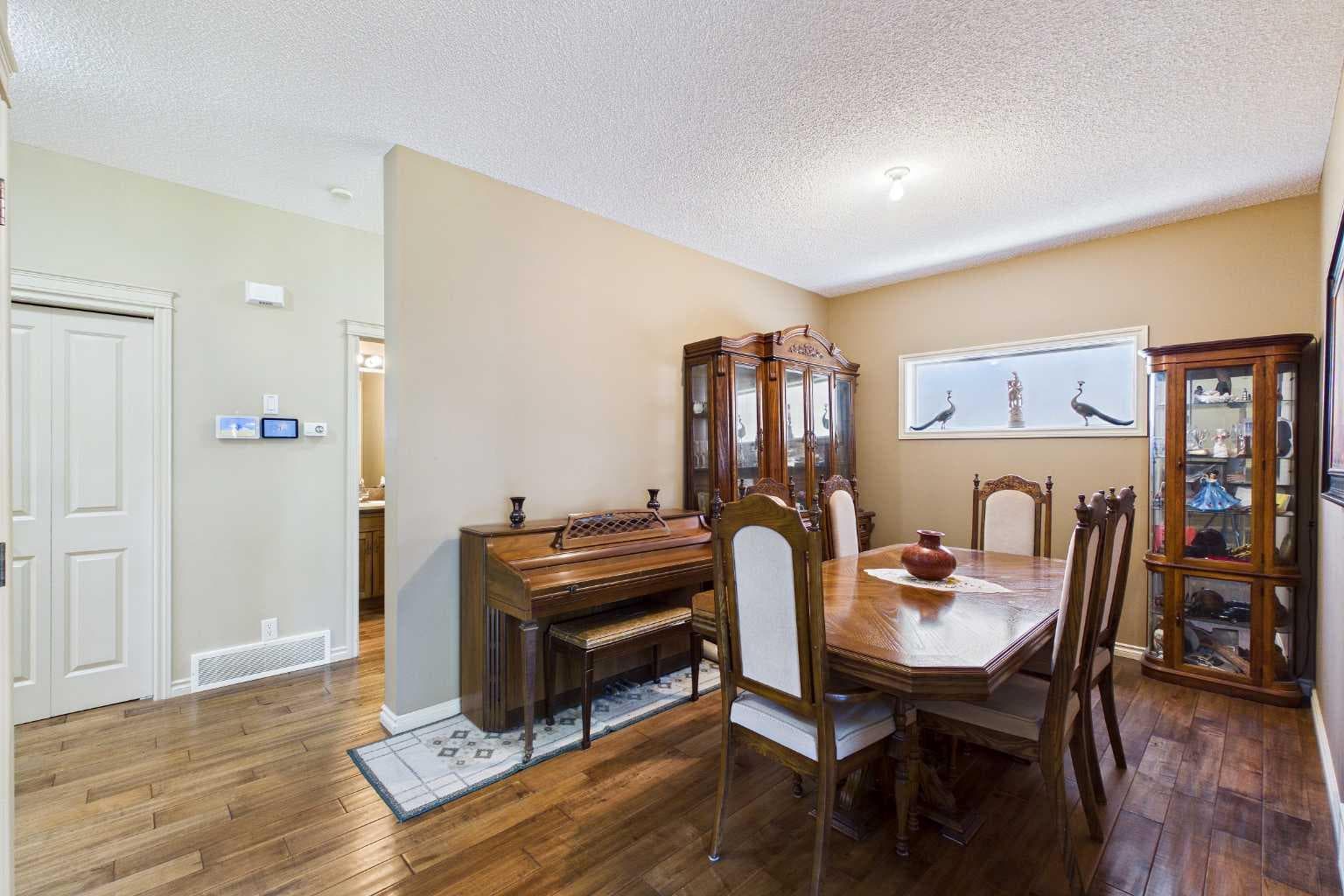 306 Tuscany Vista Road NW